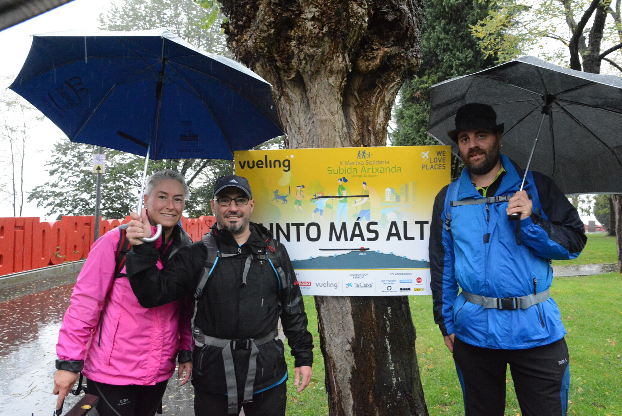 Foto 3 de la avituallamiento y mirador - Galería de la Subida a Artxanda 2019